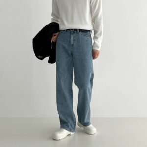 GUMI STRAIGHT JEANS